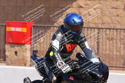 media/Aug-26-2022-Fastrack Riders (Fri) [[055e3b3c9d]]/level 2/Session 1 Start Finish/